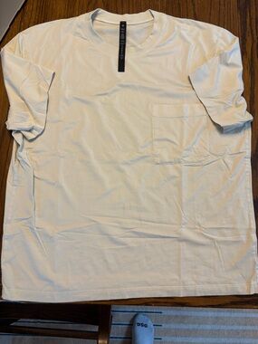 lululemon athletica Men's White Pocket Tee